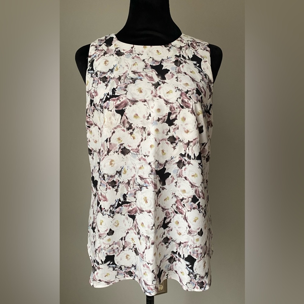 Alice Hope Sleeveless Floral Top